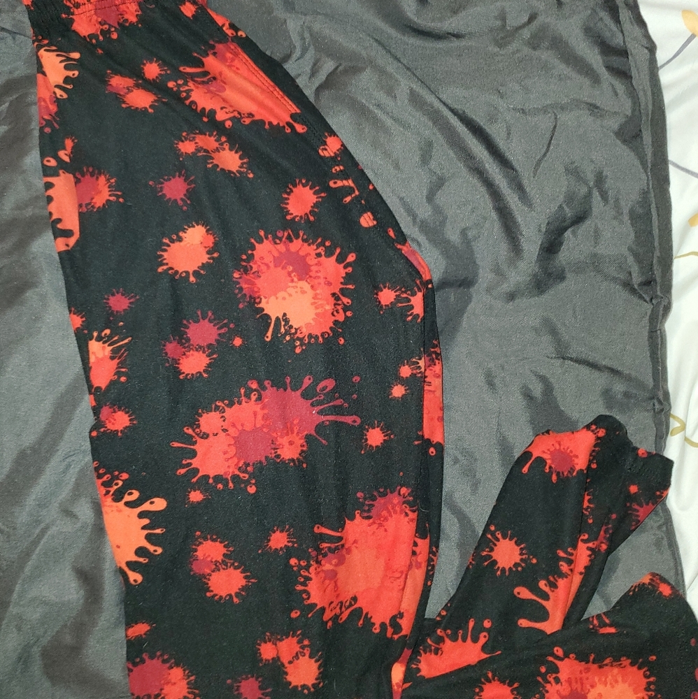 Agnes and Dora leggings
